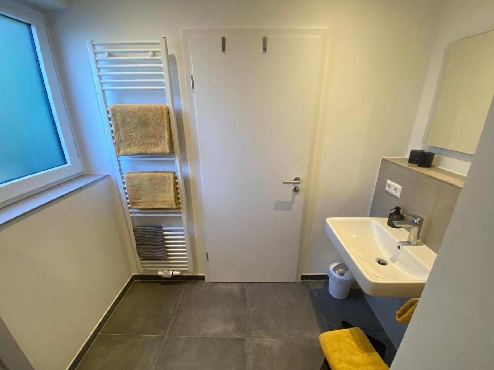 Bienenstube Apartment Venningen ภายนอก รูปภาพ